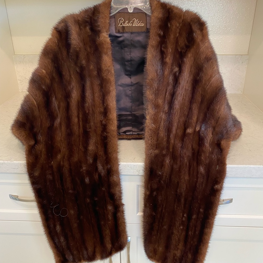 Elegant Brown Fur Cape by